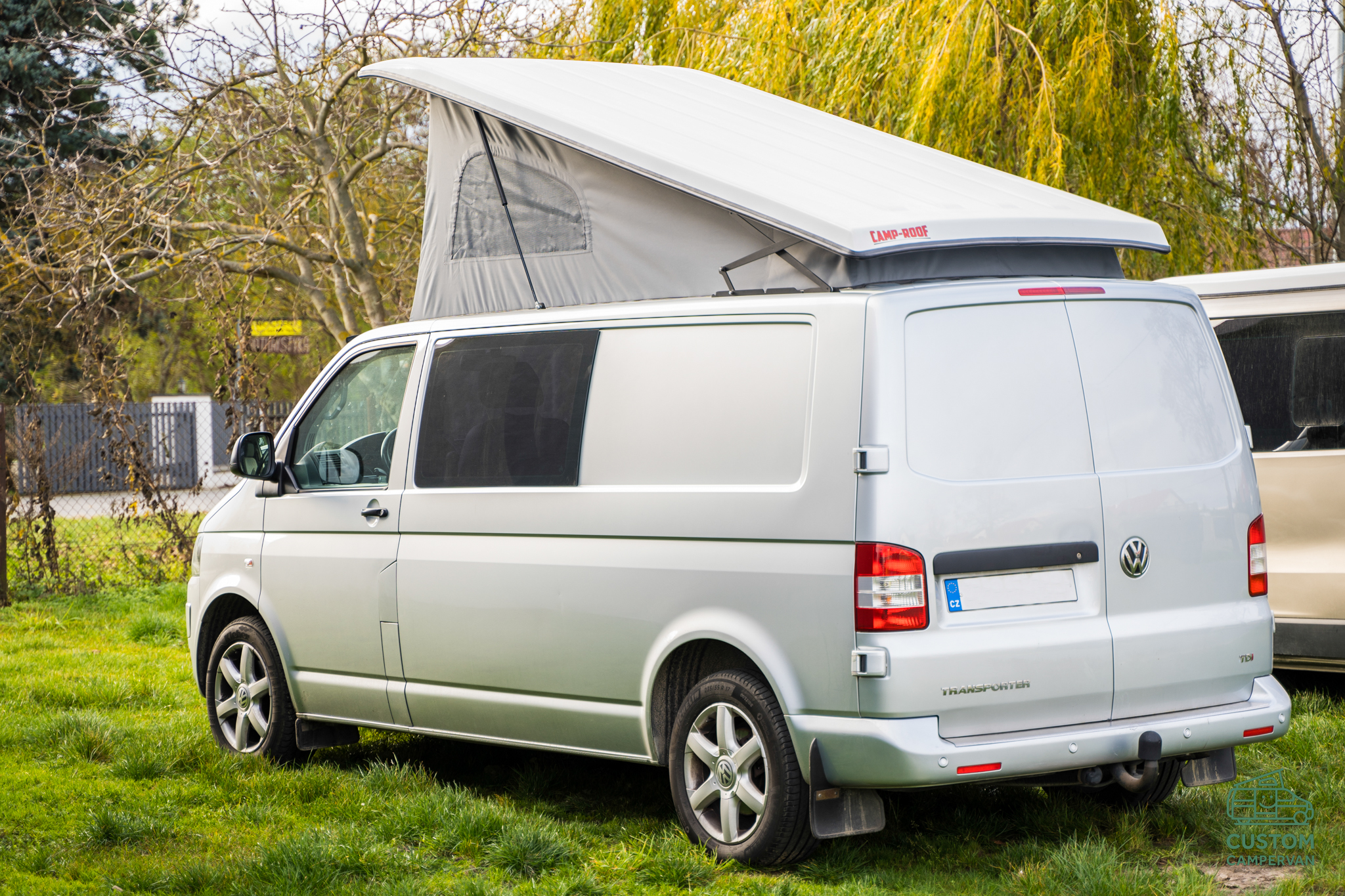 podnoszony dach sypialny, dach sypialny, camproof, podnoszony dach do VW T5 long