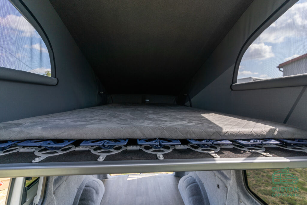 podnoszony dach sypialny do Volkswagena T5, łóżko roli
