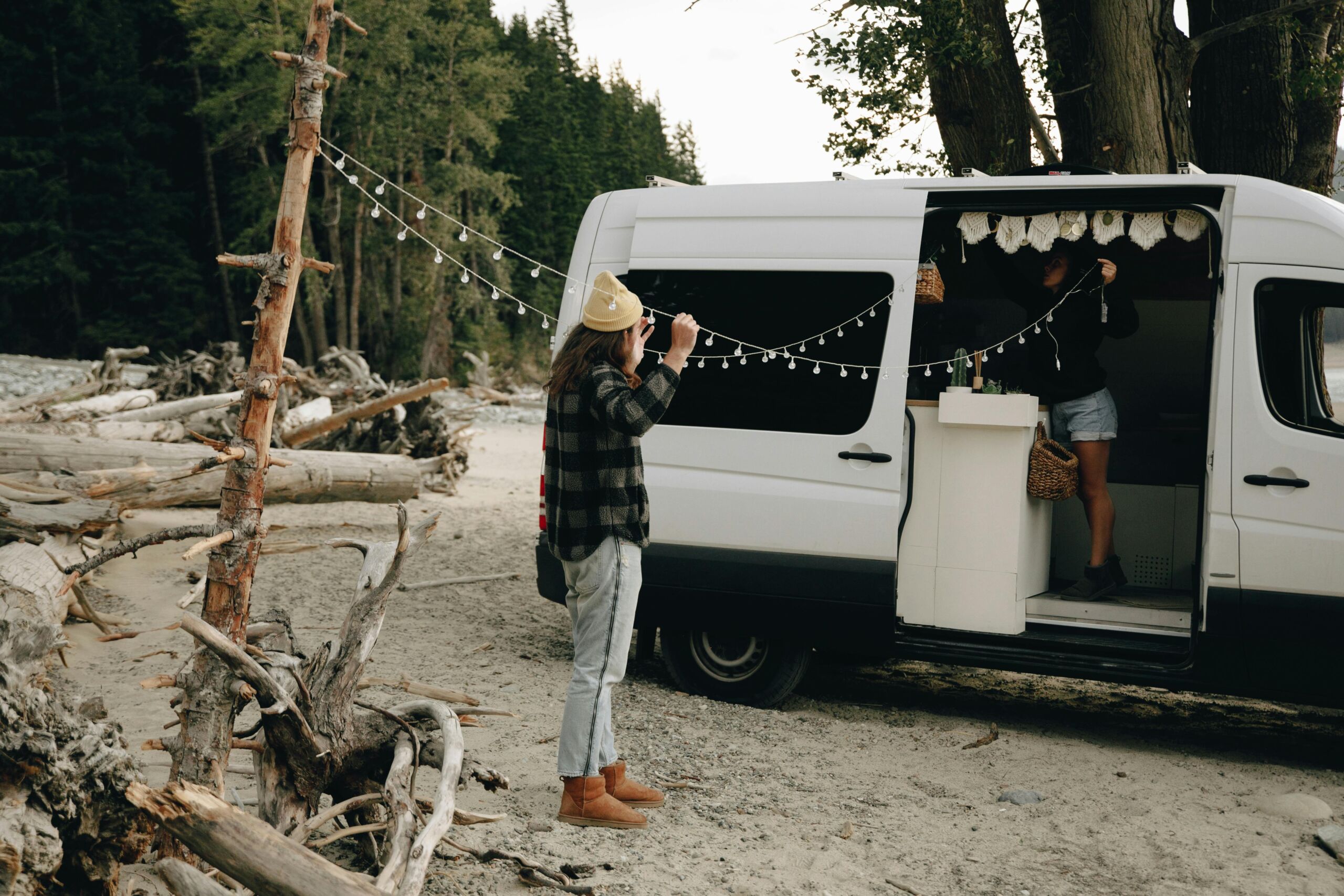 Praca w campervanie – czyli jak zmienić 2 tygodnie urlopu w niekończącą się przygodę