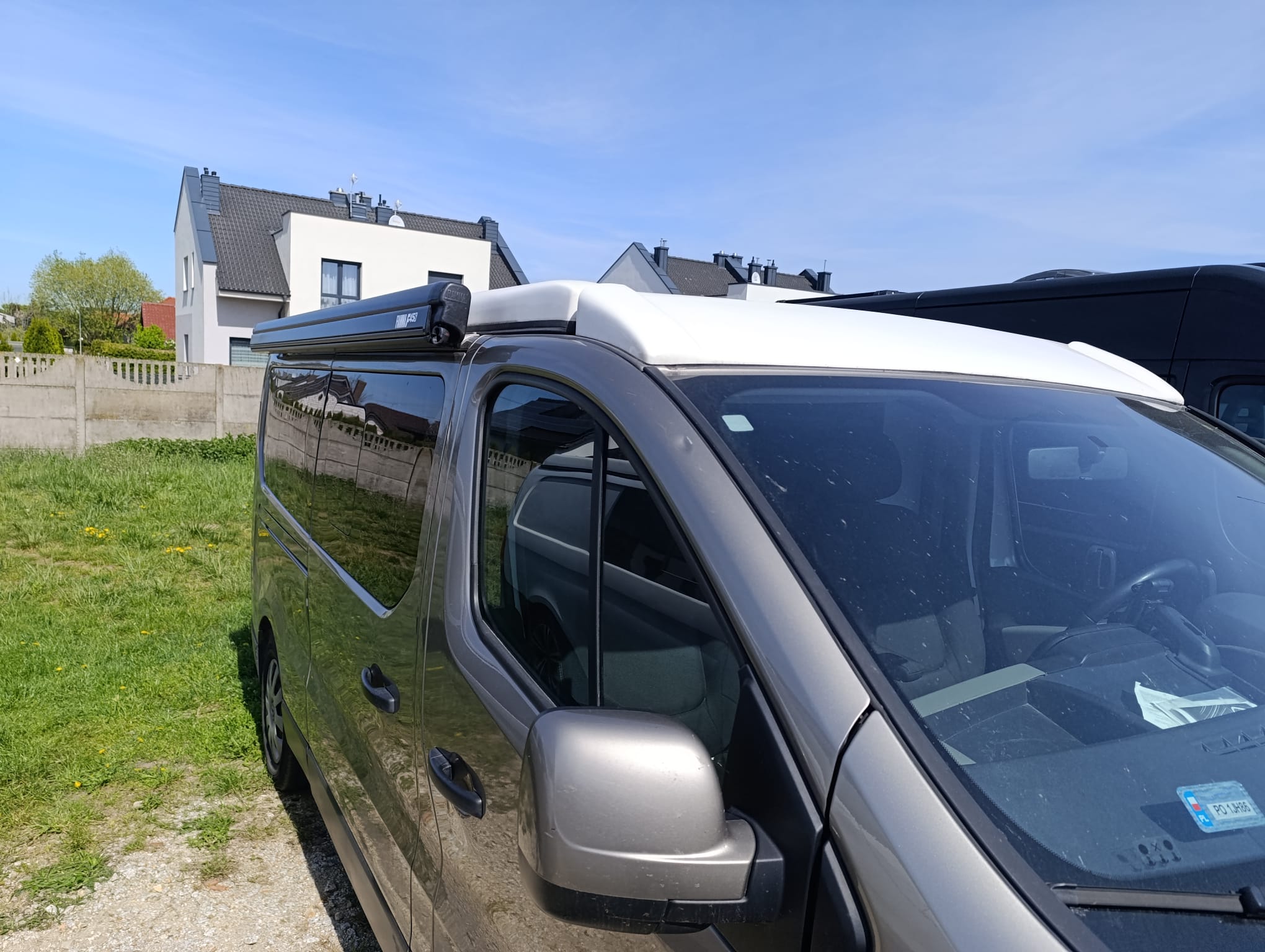 Renault Trafic - dach sypialny