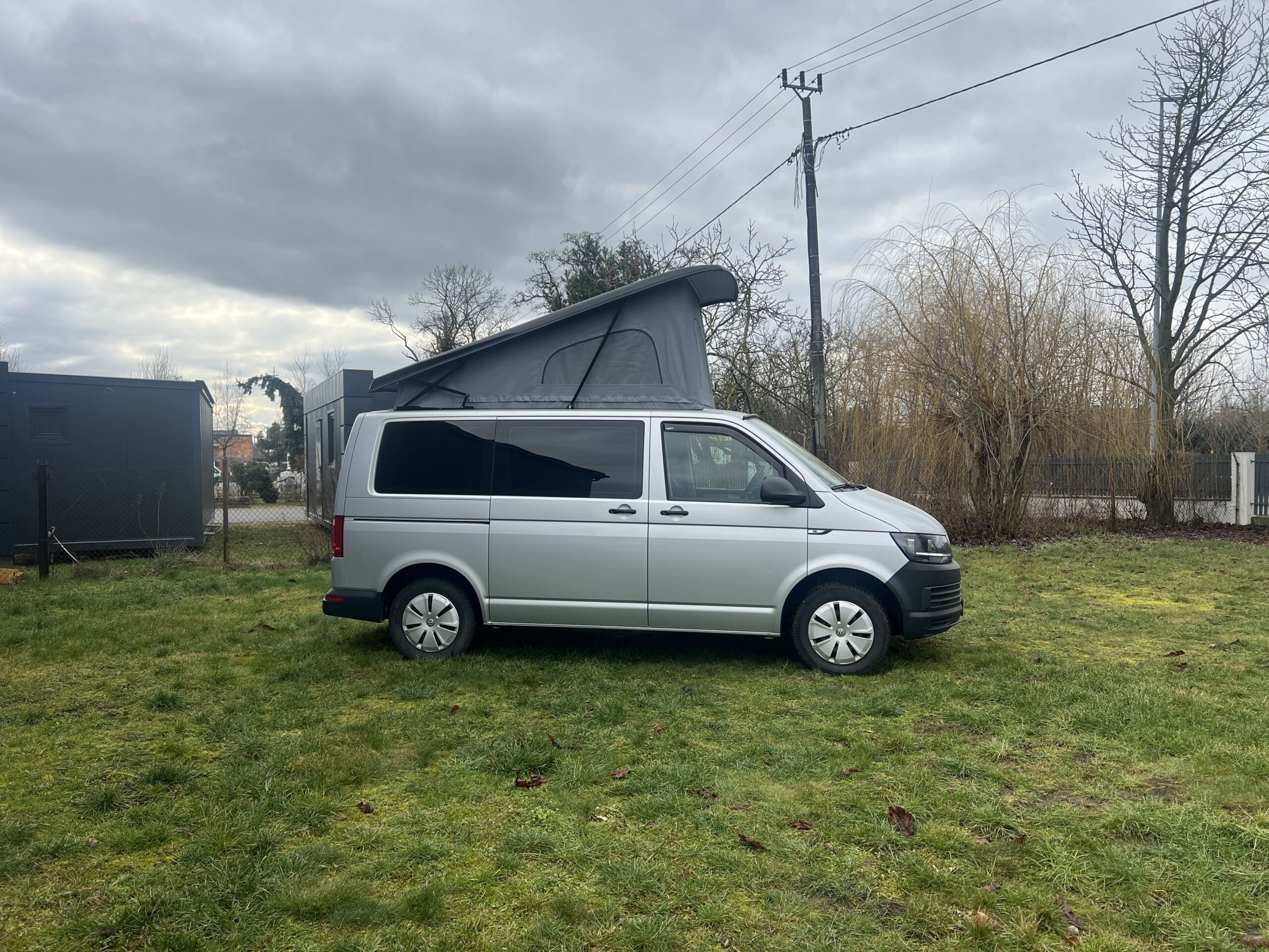 VW T6 z dachem sypialnym