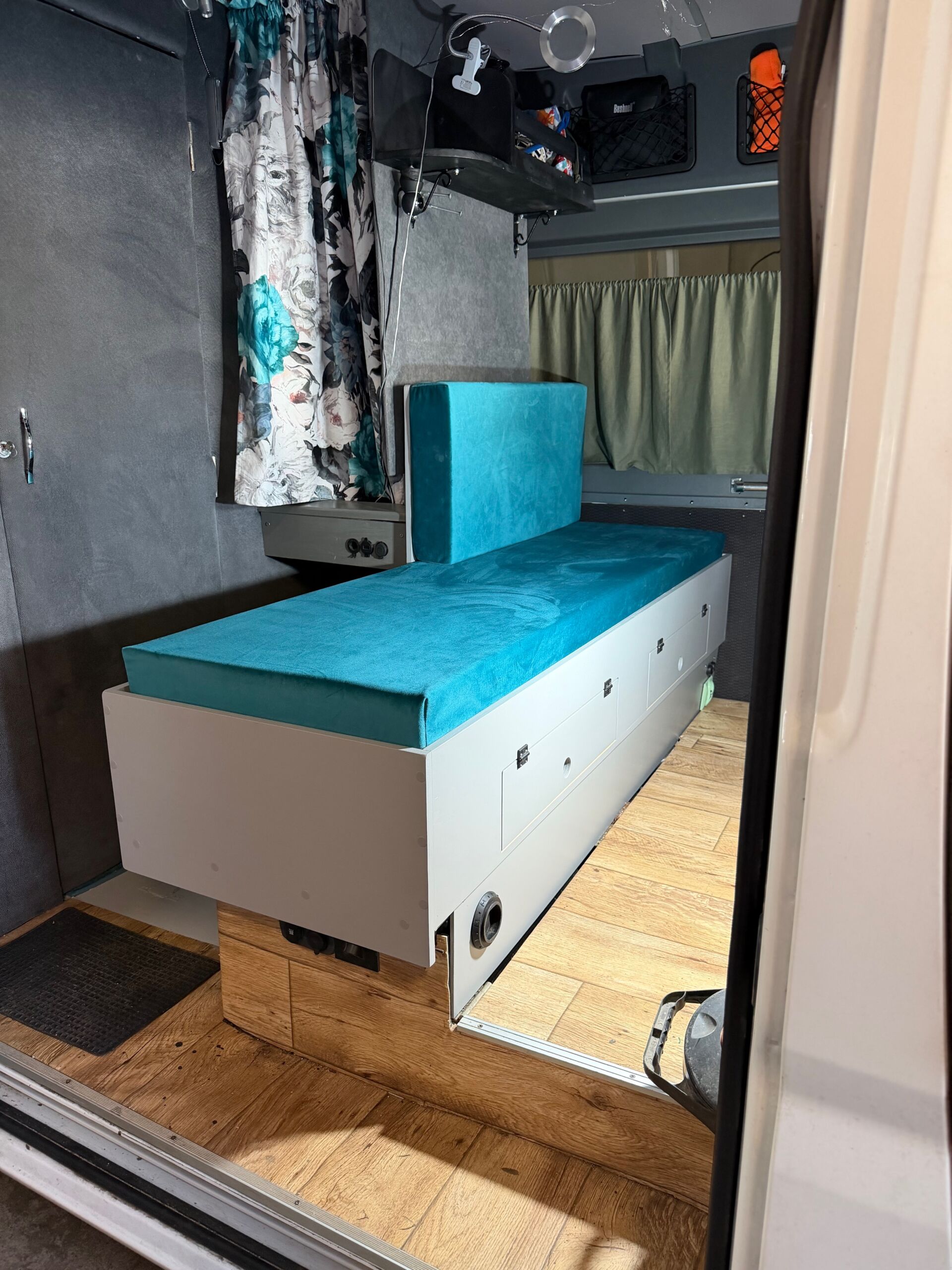 Citroen Jumper - zabudowa meblowa