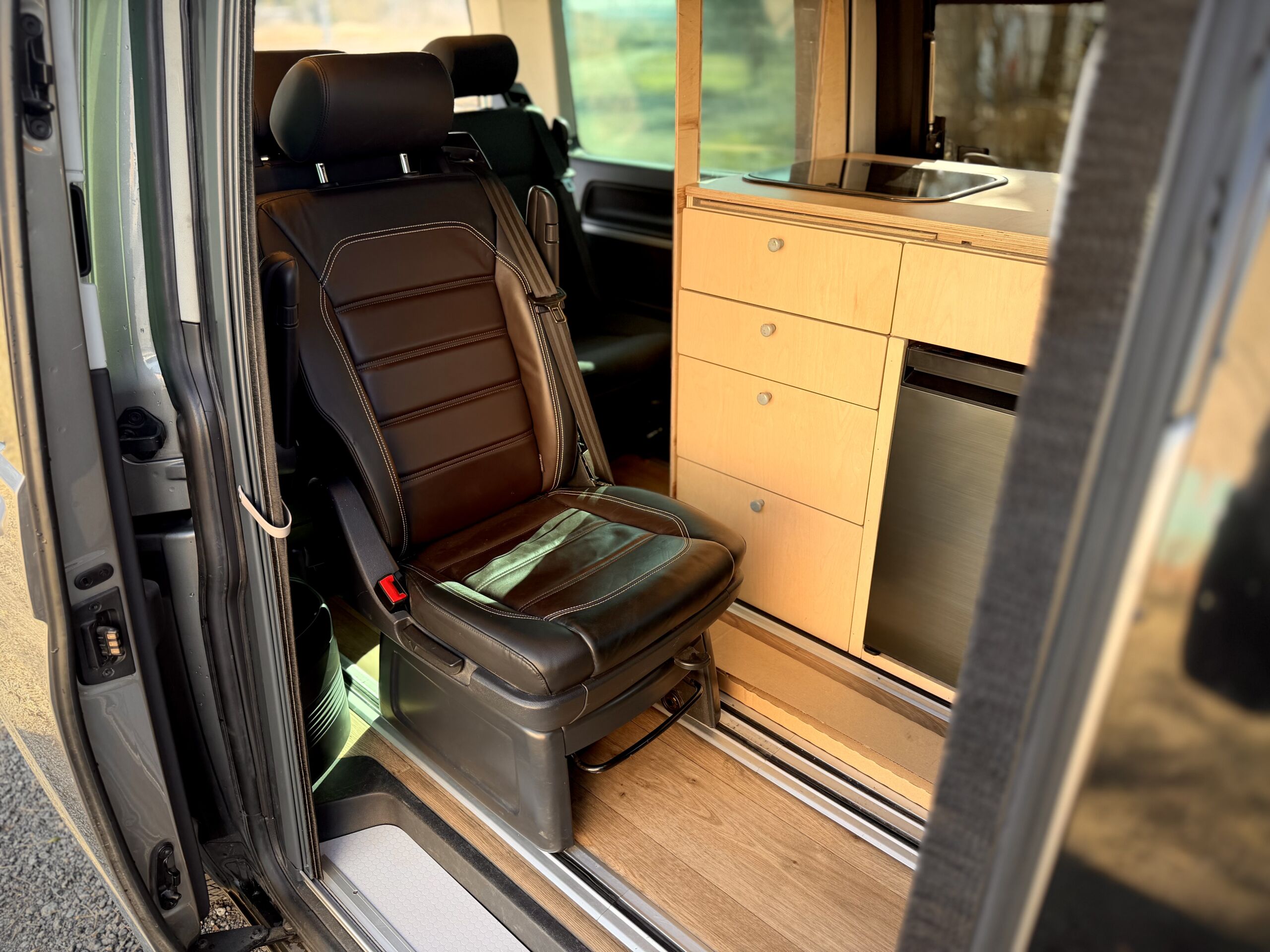 VW T6 Multivan camper