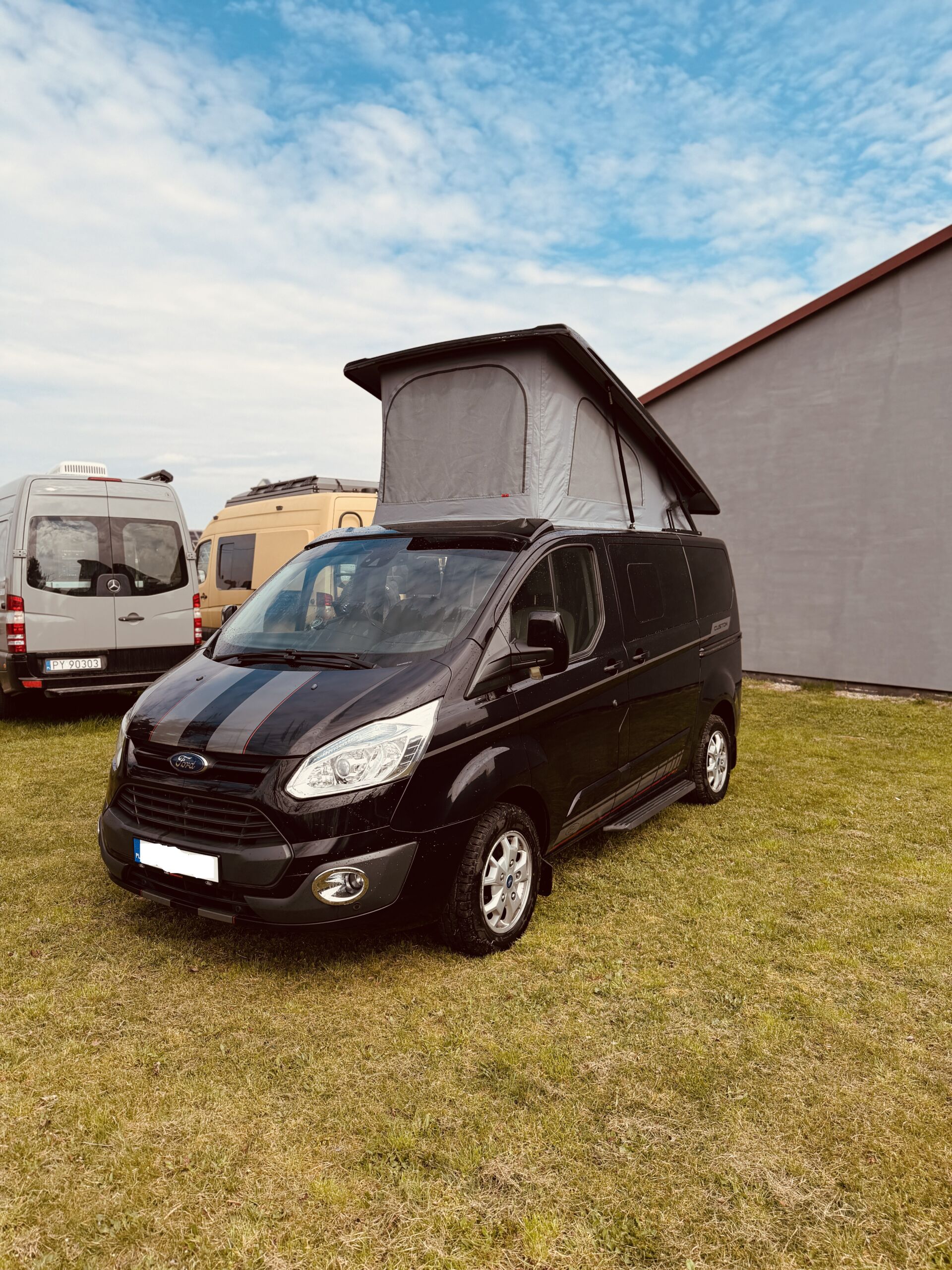 Ford Tansit Custom dach sypialny
