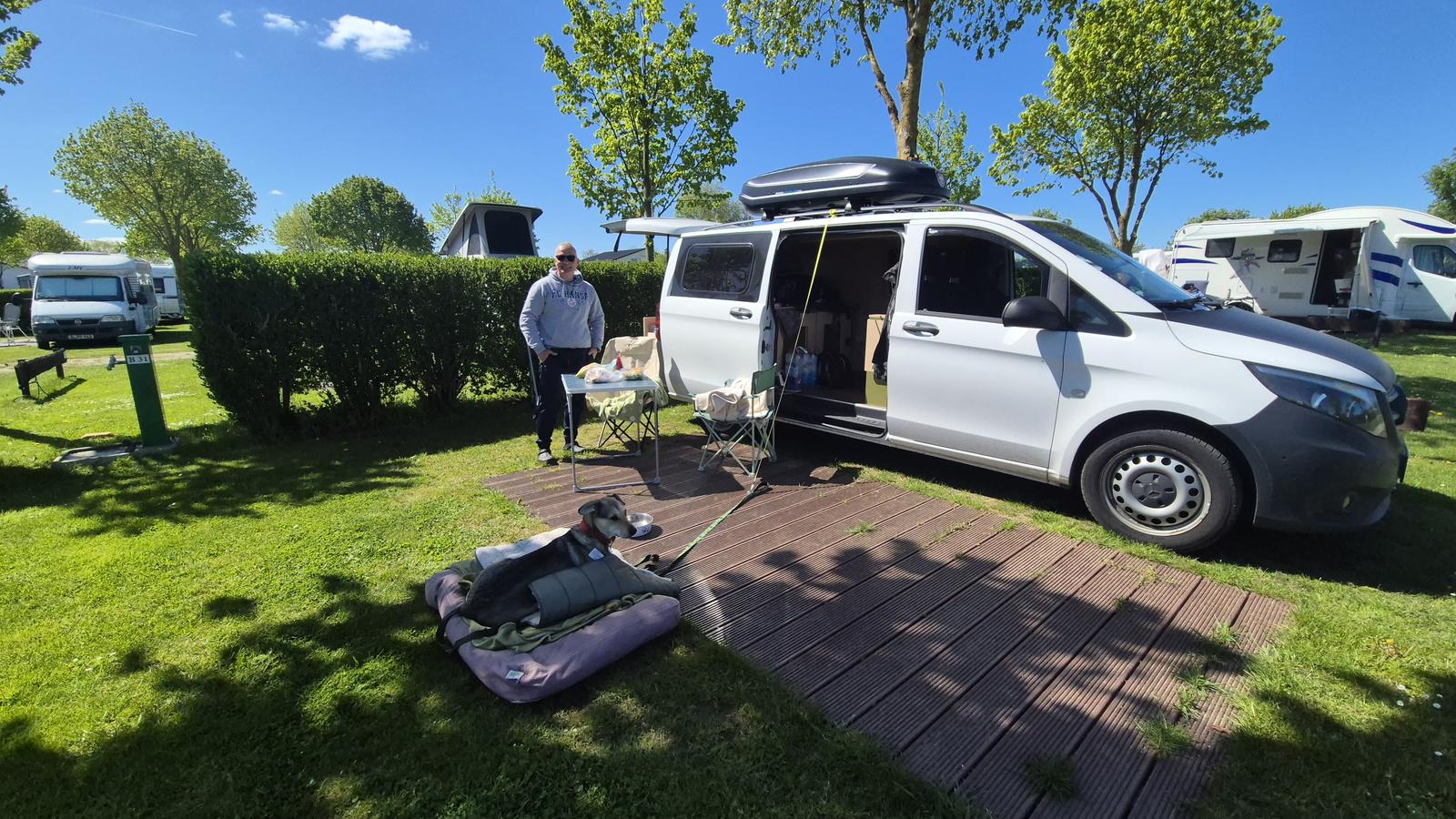Mercedes Vito - zabudowa kamperowa