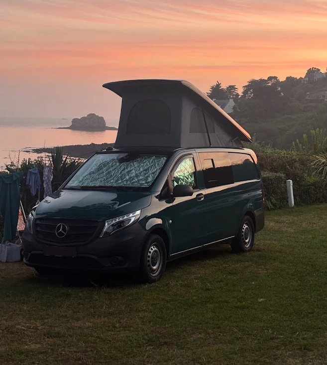 Mercedes vito - dach sypialny