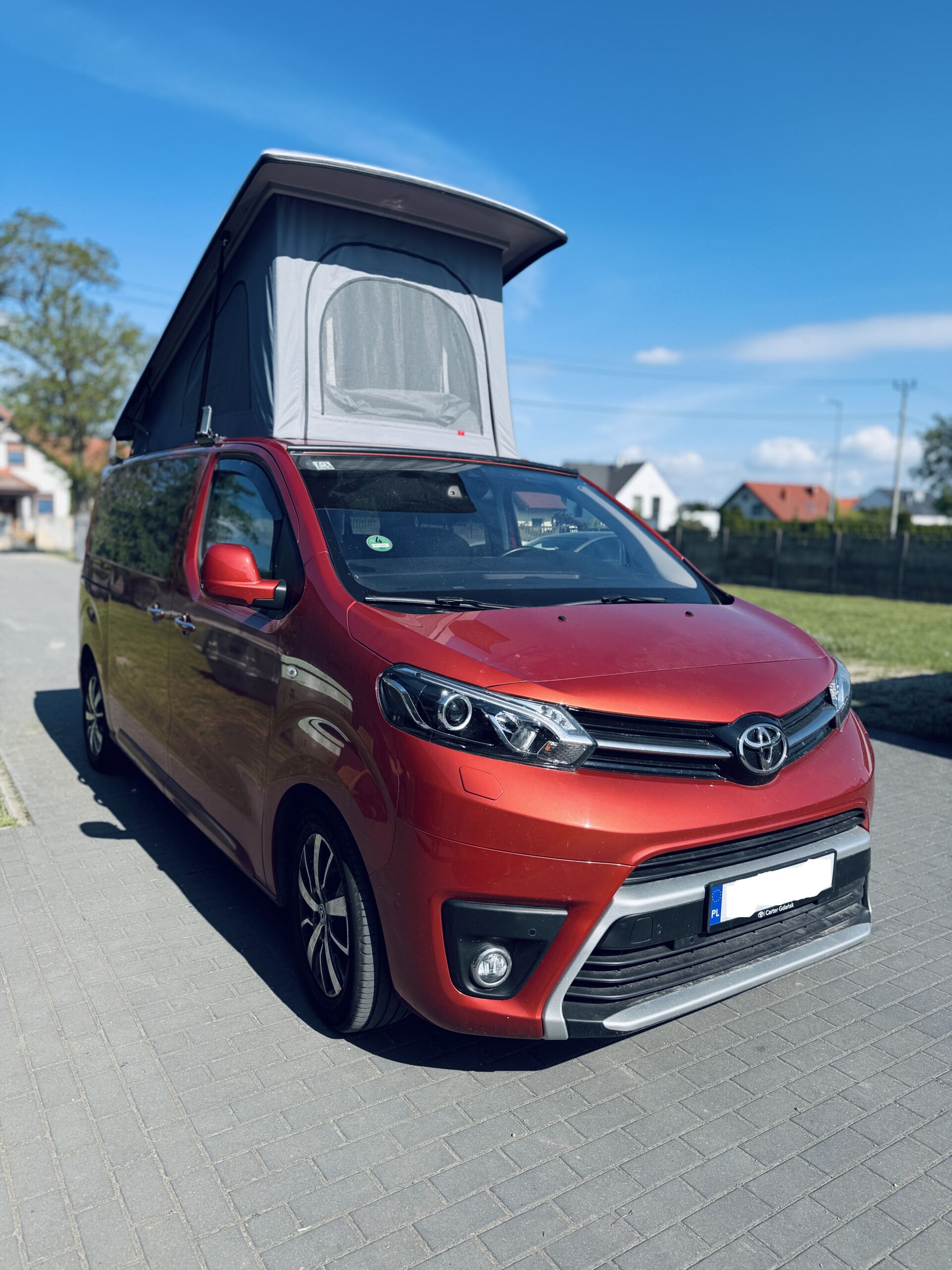 Toyota Proace dach sypialny