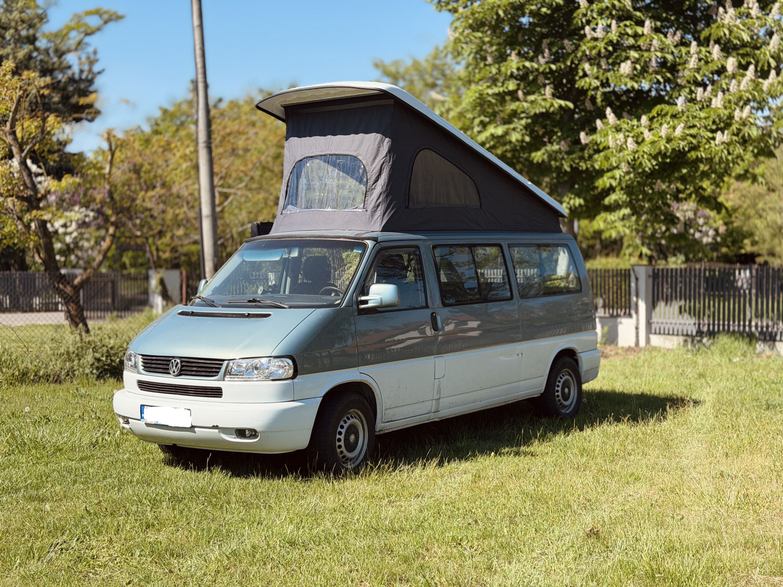 Volkswagen T4 z dachem sypialnym Reimo
